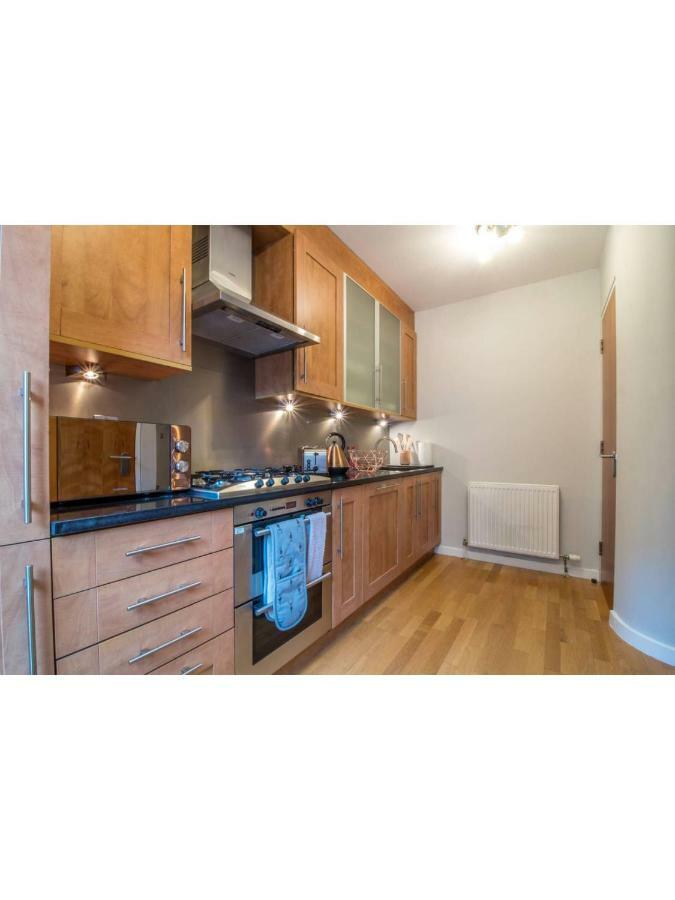 Central And Stylish One Bedroom Apartment Edinburgh Bagian luar foto
